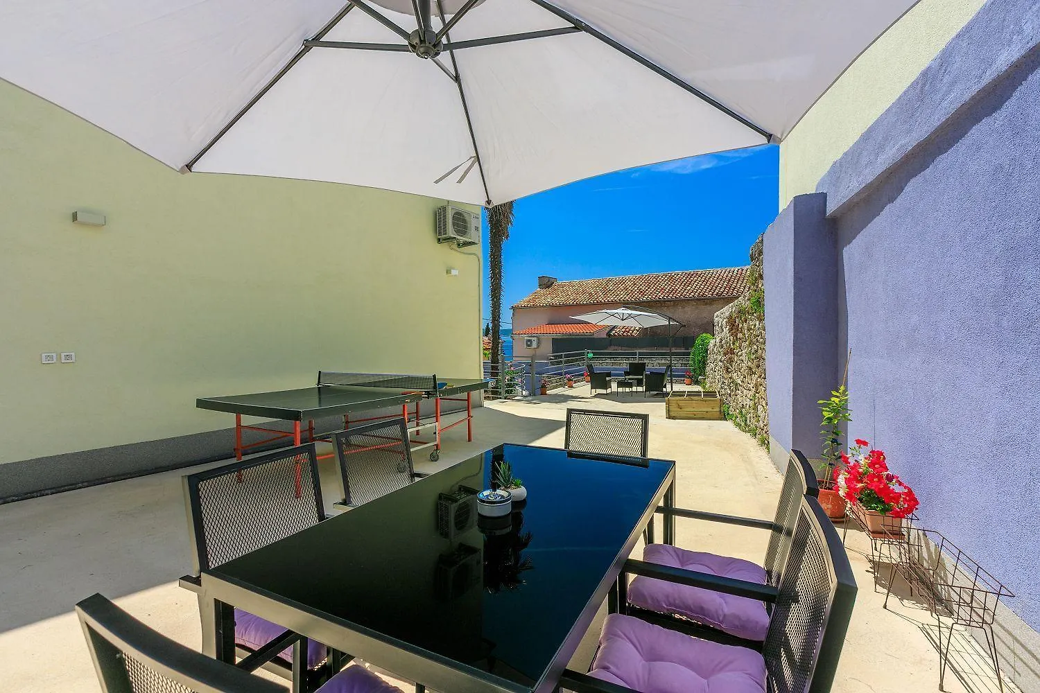 Hundefreundliches Ferienhaus Nur 270 Meter Zum Strand Mit Meerblick, Tischtennis, Grillbereich Crikvenica
