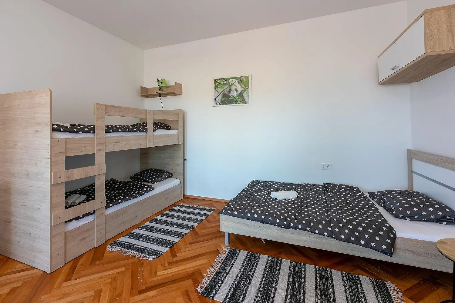 Hundefreundliches Ferienhaus Nur 270 Meter Zum Strand Mit Meerblick, Tischtennis, Grillbereich Crikvenica