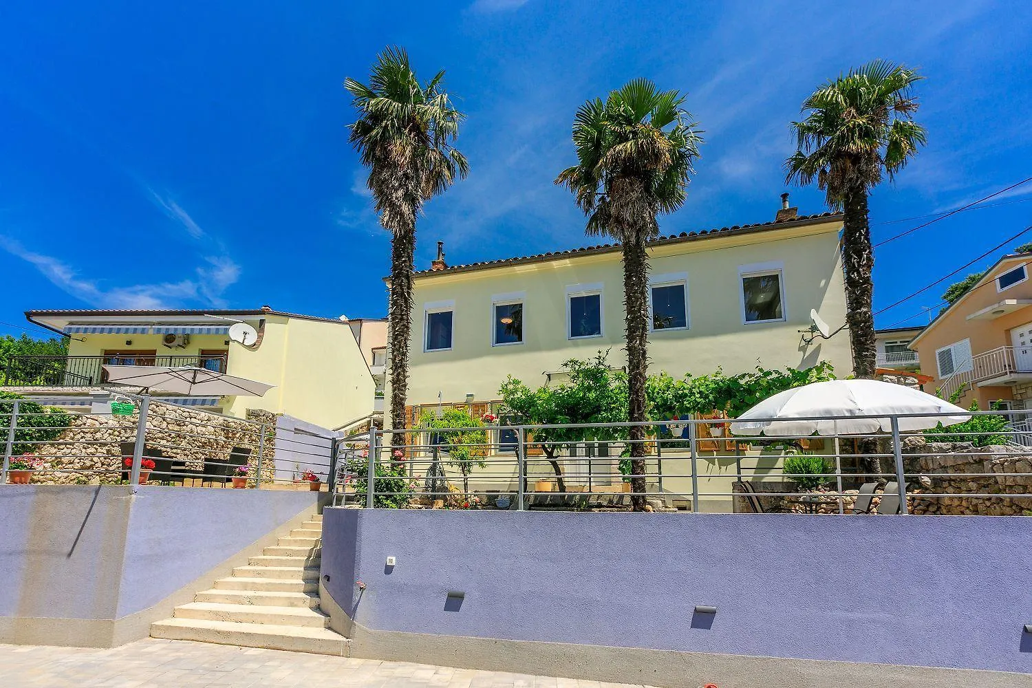 Hundefreundliches Ferienhaus Nur 270 Meter Zum Strand Mit Meerblick, Tischtennis, Grillbereich Crikvenica 0*,